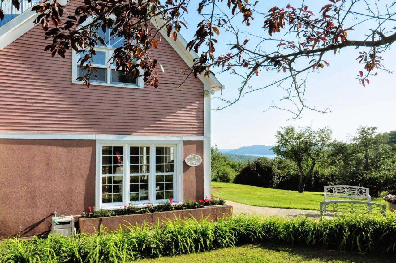 Auberge Le Tricorne North Hatley Zewnętrze zdjęcie