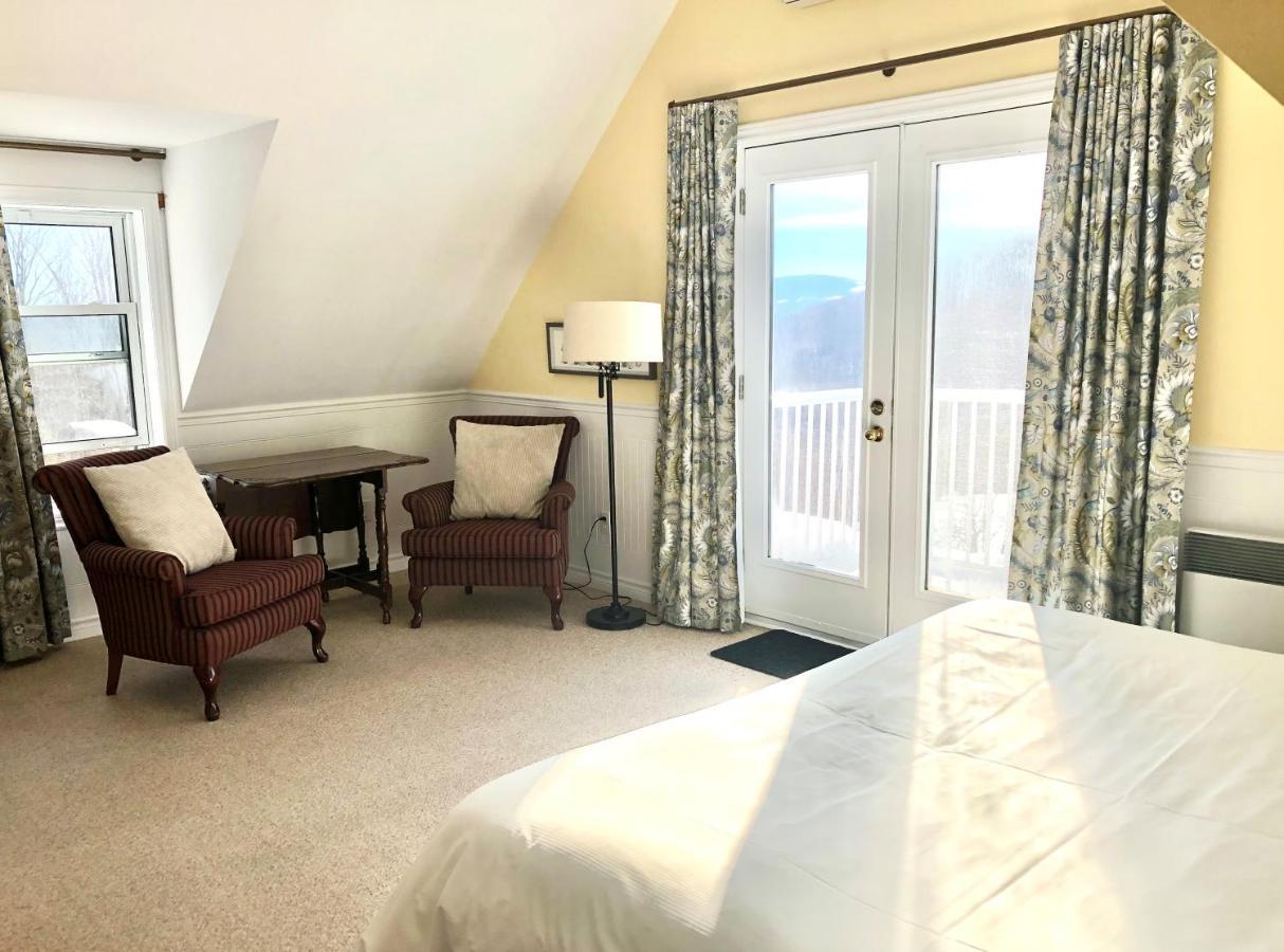 Auberge Le Tricorne North Hatley Zewnętrze zdjęcie