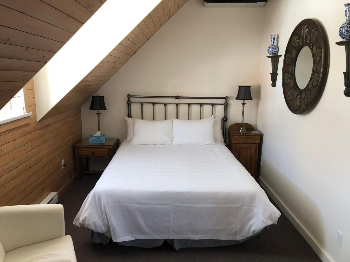 Auberge Le Tricorne North Hatley Zewnętrze zdjęcie