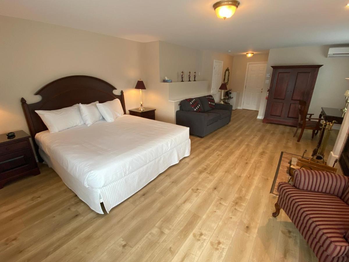 Auberge Le Tricorne North Hatley Zewnętrze zdjęcie