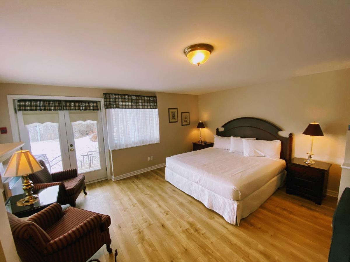 Auberge Le Tricorne North Hatley Zewnętrze zdjęcie
