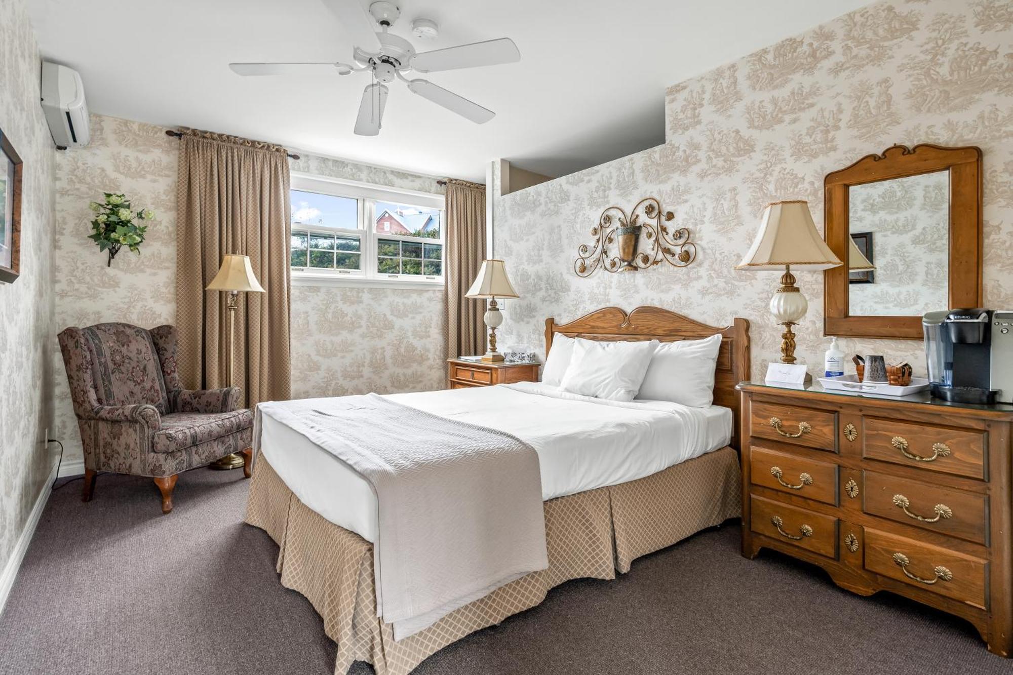 Auberge Le Tricorne North Hatley Zewnętrze zdjęcie